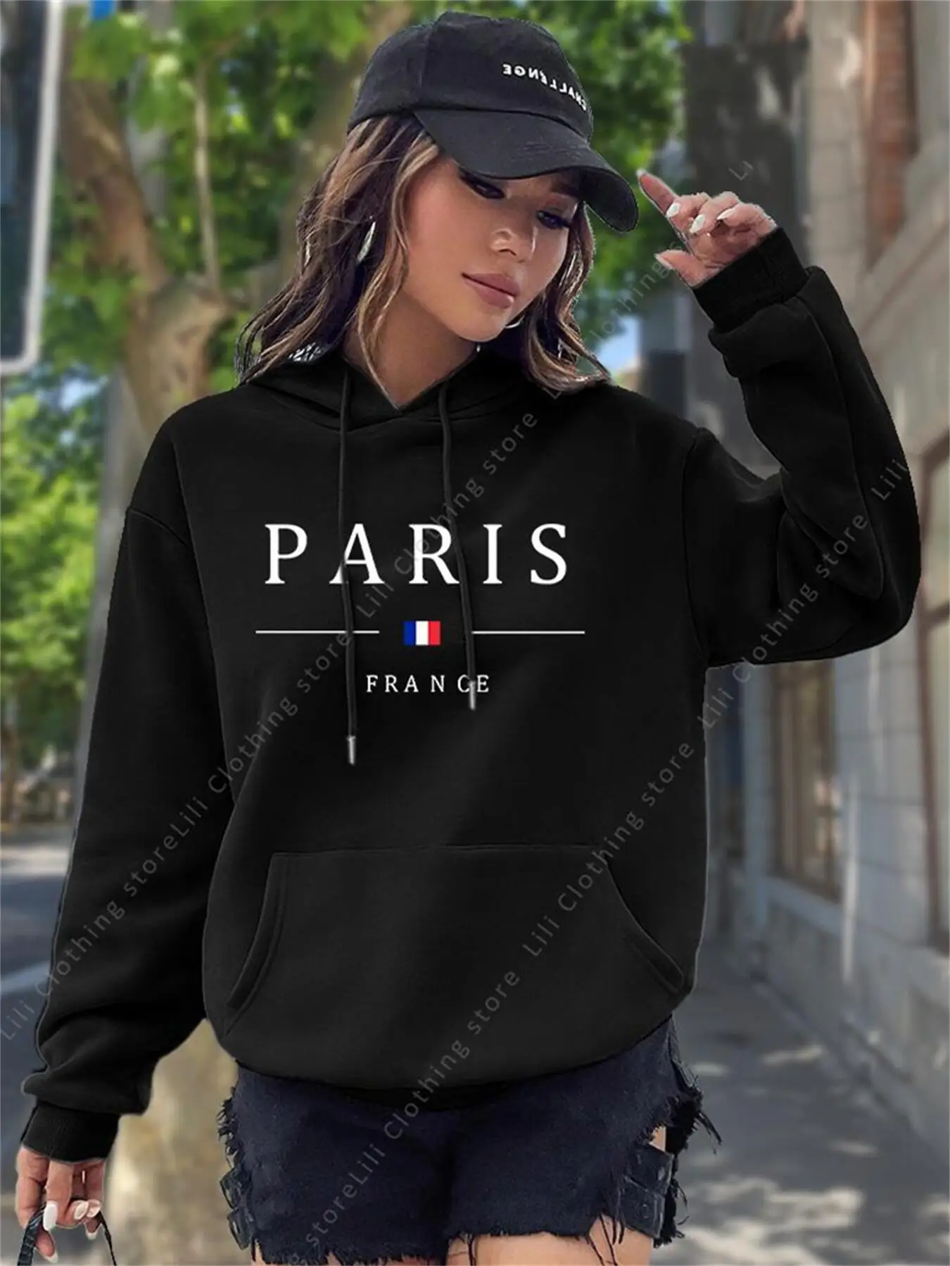 هودي نسائي بطباعة جرافيك من PA - مراجعة Winter Clothing Drawing وسعره
